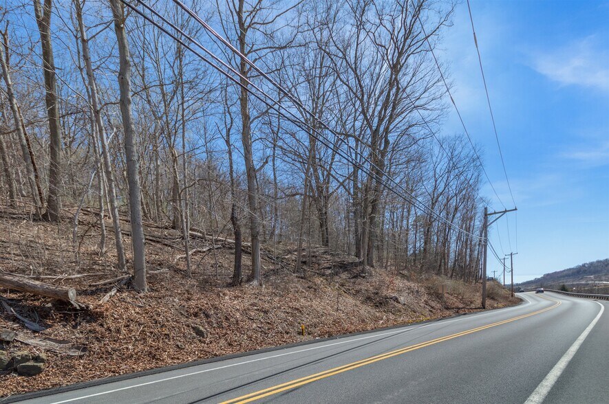 More Photos Of 0 Mt Nebo, Pittsburgh Land For Sale