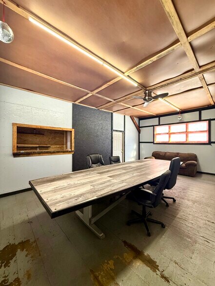 More Photos Of 27 Huckins Rd, Epsom Service For Lease
