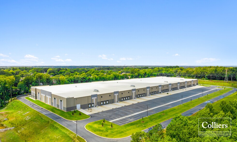 More Photos Of 2116 Chesnee Hwy, Spartanburg Unknown For Lease
