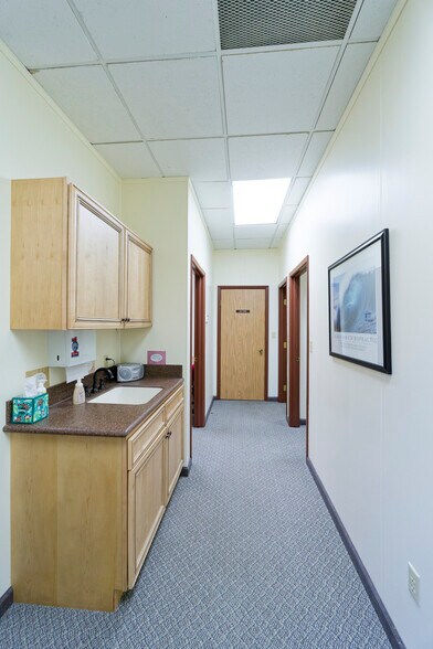 More Photos Of 800 W Platinum St, Butte Medical For Sale