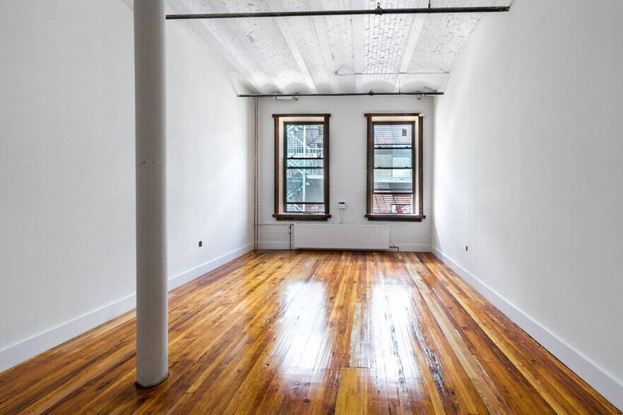 More Photos Of 199 Cook St, Brooklyn Office For Lease