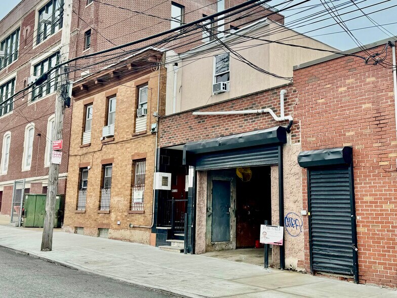 More Photos Of 9115 188th St, Hollis Flex For Sale