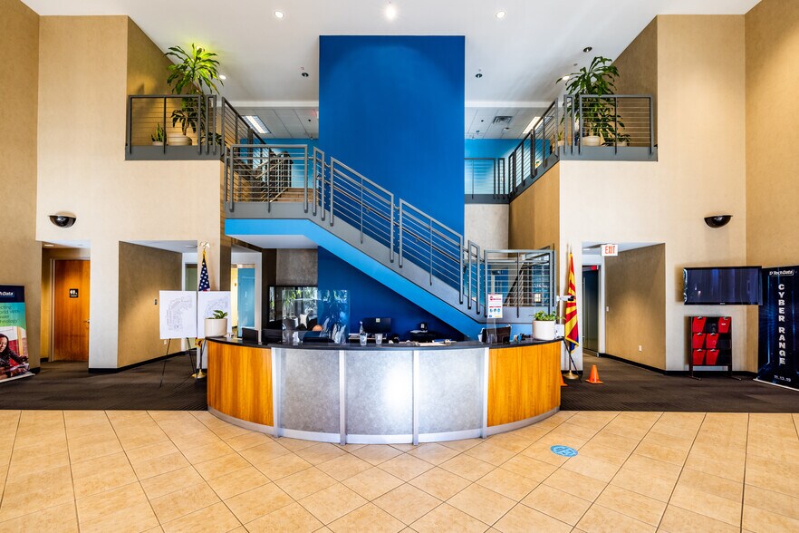 More Photos Of 8700 S Price Rd, Tempe Office For Sale