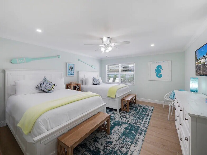 More Photos Of 101 Sandal Ln, Palm Beach Shores Apartments For Sale