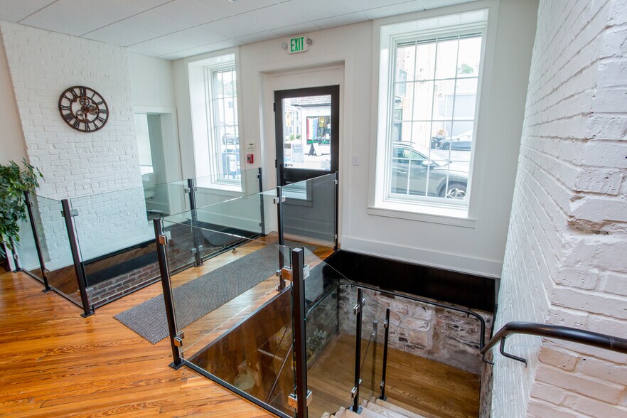 More Photos Of 71-75 N Main St, Lambertville Apartments For Lease