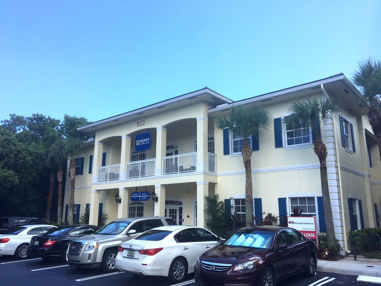 More Photos Of 500 Village Square Crossings, Palm Beach Gardens Office Residential For Lease