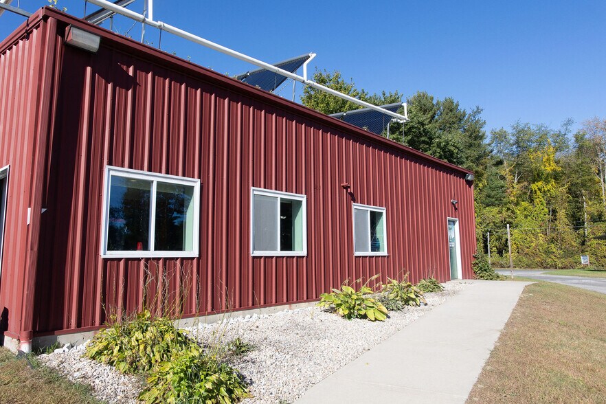 More Photos Of 65 Silver St, Sheffield Warehouse For Sale