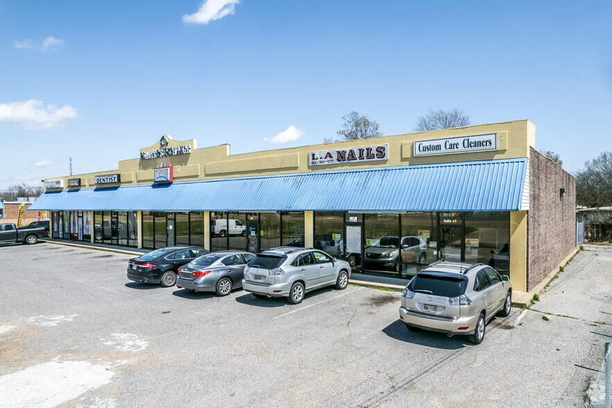 Primary Photo Of 1041 Us-61 Hwy, Tunica Convenience Store For Sale