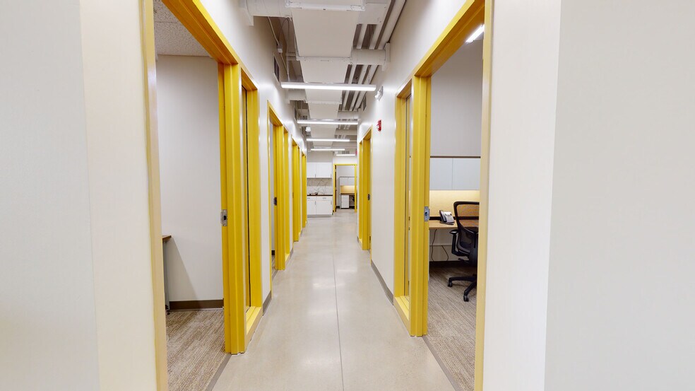 More Photos Of 231 Washington St, Salem Coworking Space