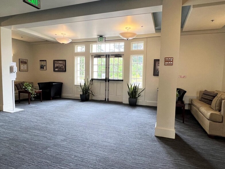 More Photos Of 1808 Wedemeyer St, San Francisco Office For Lease