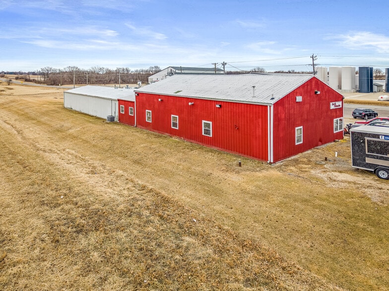 More Photos Of 4554 Il Route 173, Poplar Grove General Retail For Sale