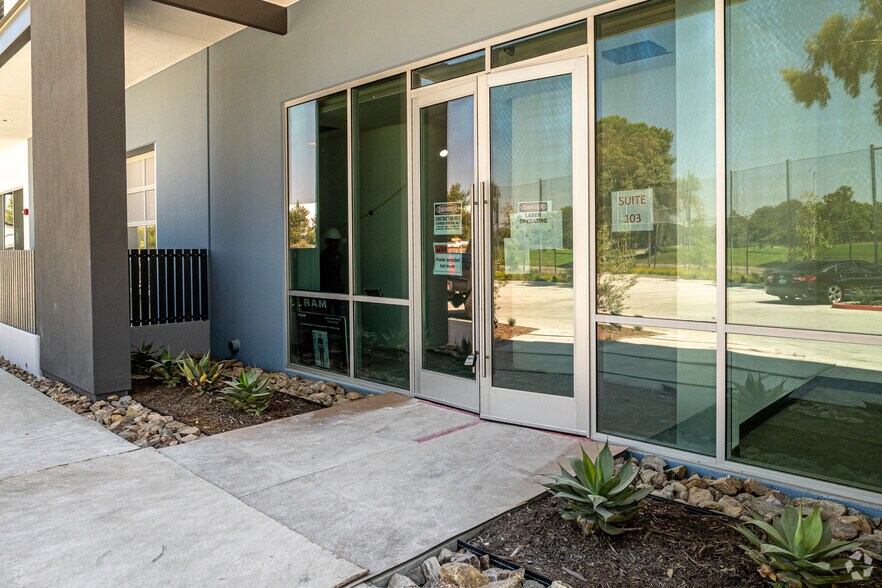 More Photos Of 3816 Stineman Ct, Long Beach Loft Creative Space For Lease