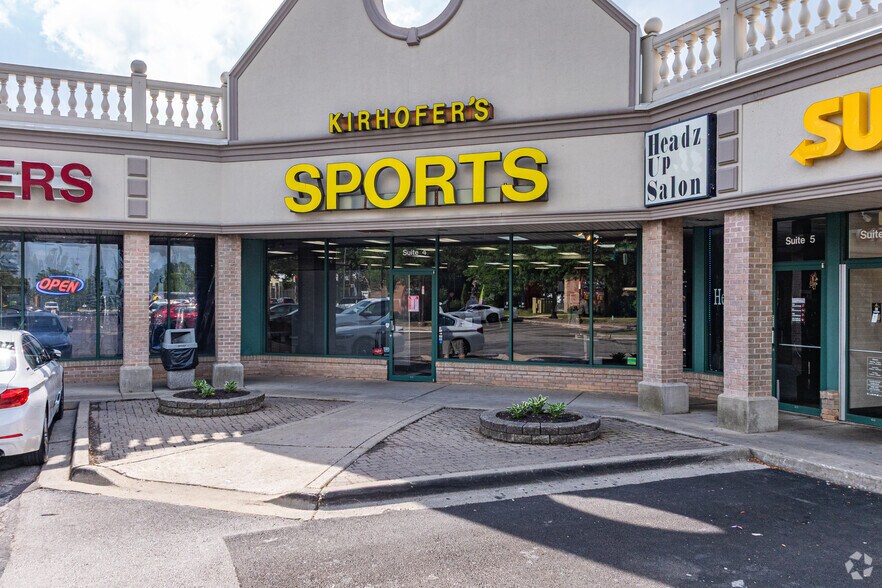 More Photos Of 2112 W Galena Blvd, Aurora Storefront For Lease