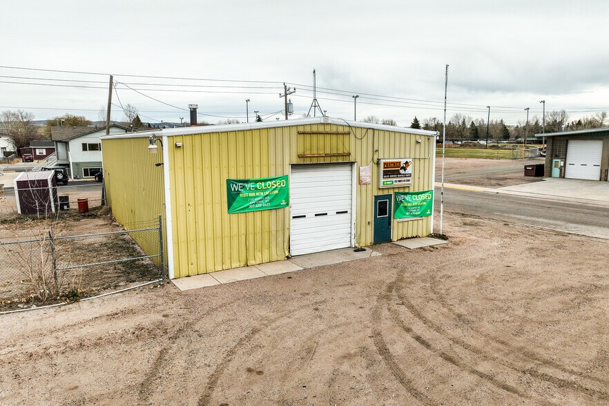 More Photos Of 1257 N 4th St, Laramie Industrial For Sale