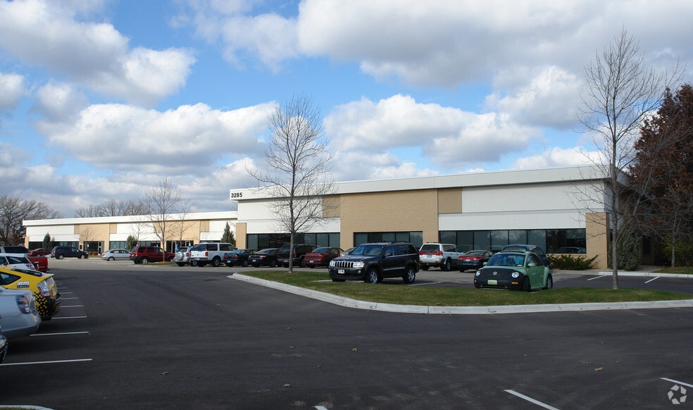 Primary Photo Of 3285 Northwood Cir, Eagan Research And Development For Sale