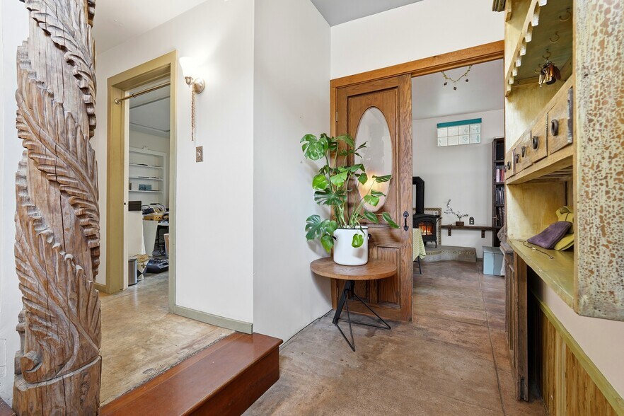 More Photos Of 5371 Alhambra Ave, Los Angeles Storefront Retail Residential For Sale