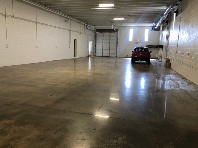 More Photos Of 223 N Boulder Ave, Tulsa General Retail For Lease