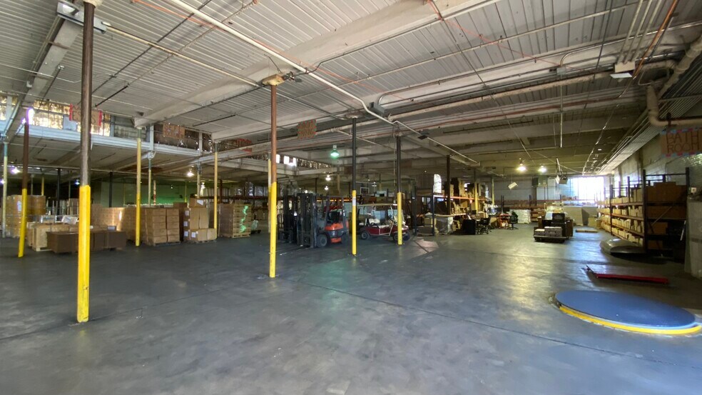 More Photos Of 2110 Chicopee Mill Rd, Gainesville Warehouse For Lease