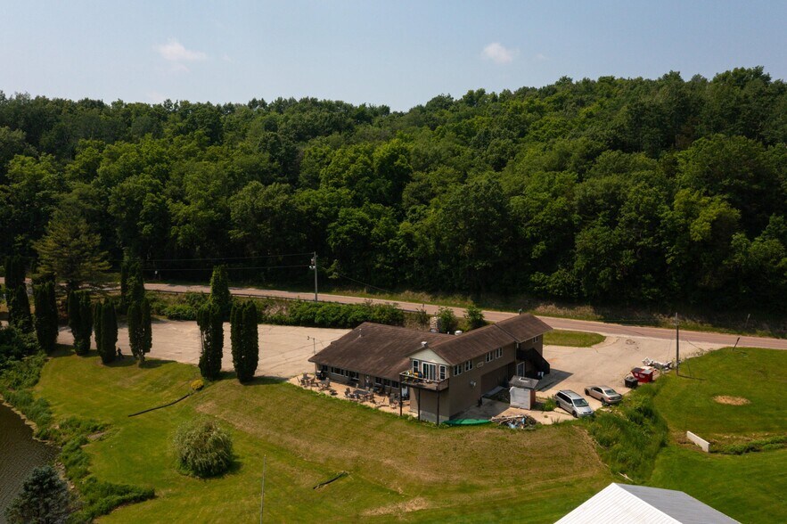 More Photos Of N18078 County Road T, Galesville General Retail For Sale