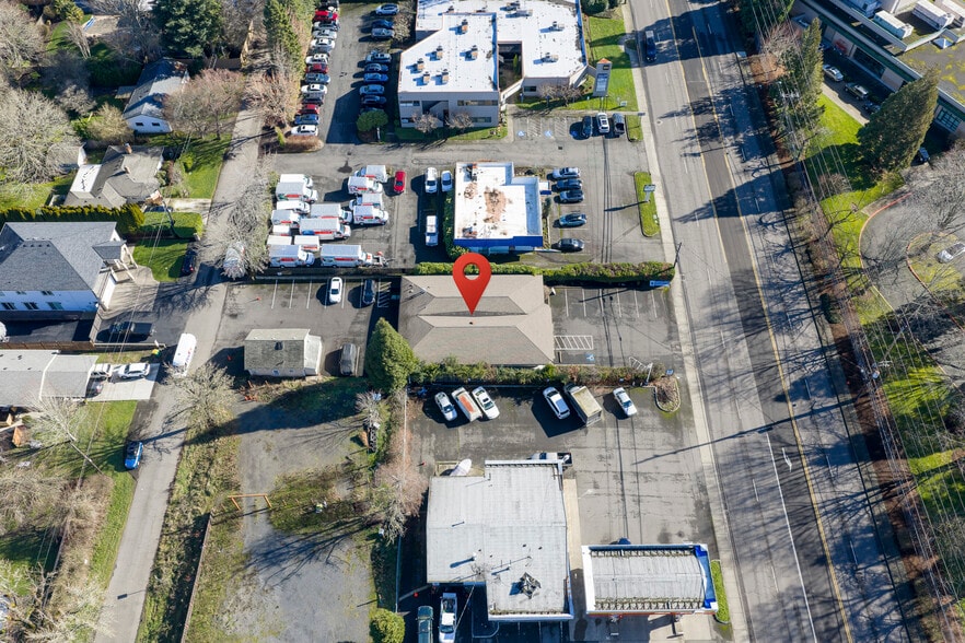 More Photos Of 9055 SW Beaverton Hillsdale Hwy, Portland Office For Lease