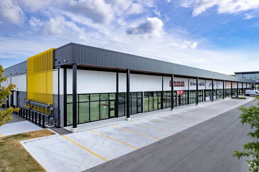 More Photos Of 390 Silver Star Blvd, Toronto Freestanding For Lease