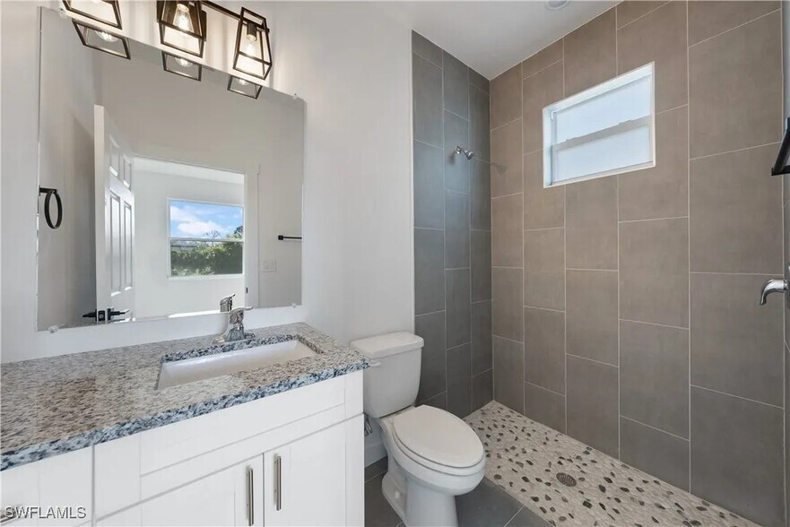 More Photos Of 2429-2431 Lola Ave, Lehigh Acres Apartments For Sale