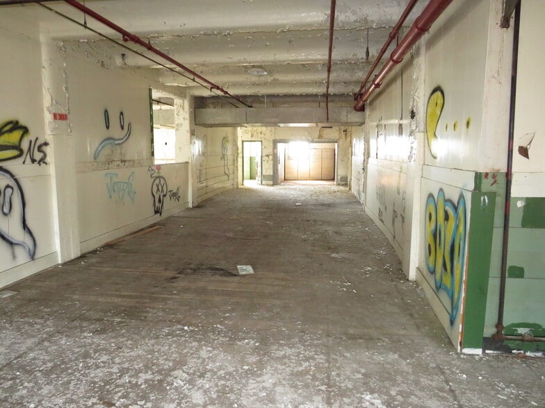 More Photos Of 224 Main St, Marseilles Industrial For Sale