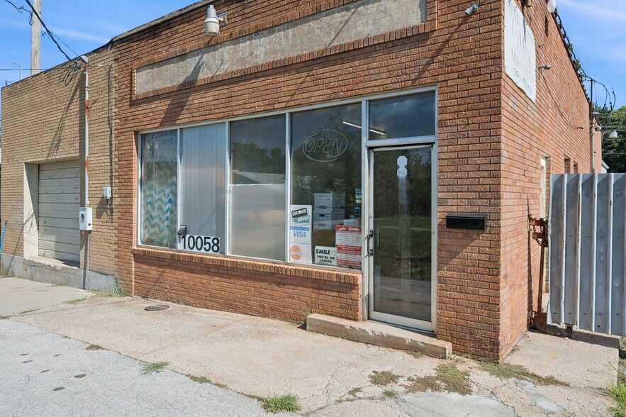 More Photos Of 10058 E Wilson Rd, Independence Manufacturing For Sale