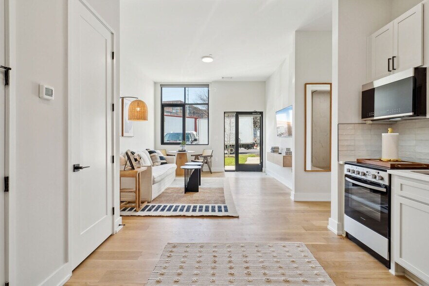 More Photos Of 1115 3rd Ave S, Nashville Apartments For Lease