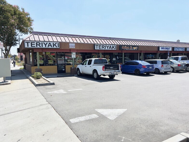 More Photos Of 13300-13310 Valley Blvd, La Puente General Retail For Sale