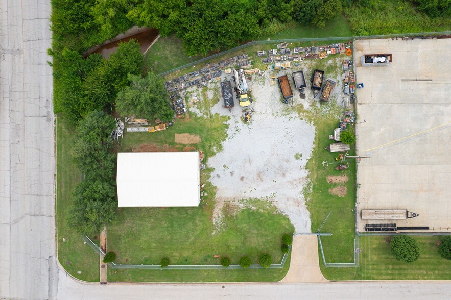 More Photos Of 6712 S Pat Ave, Oklahoma City Warehouse For Sale