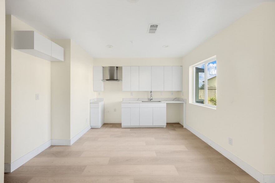 More Photos Of 3164 N Sterling Ave, San Bernardino Apartments For Sale