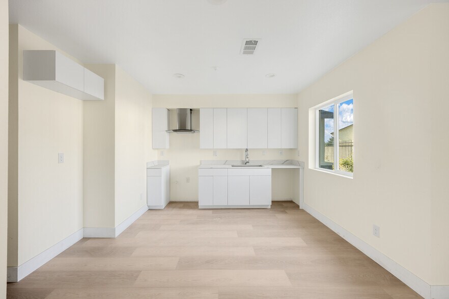 More Photos Of 3164 N Sterling Ave, San Bernardino Apartments For Sale