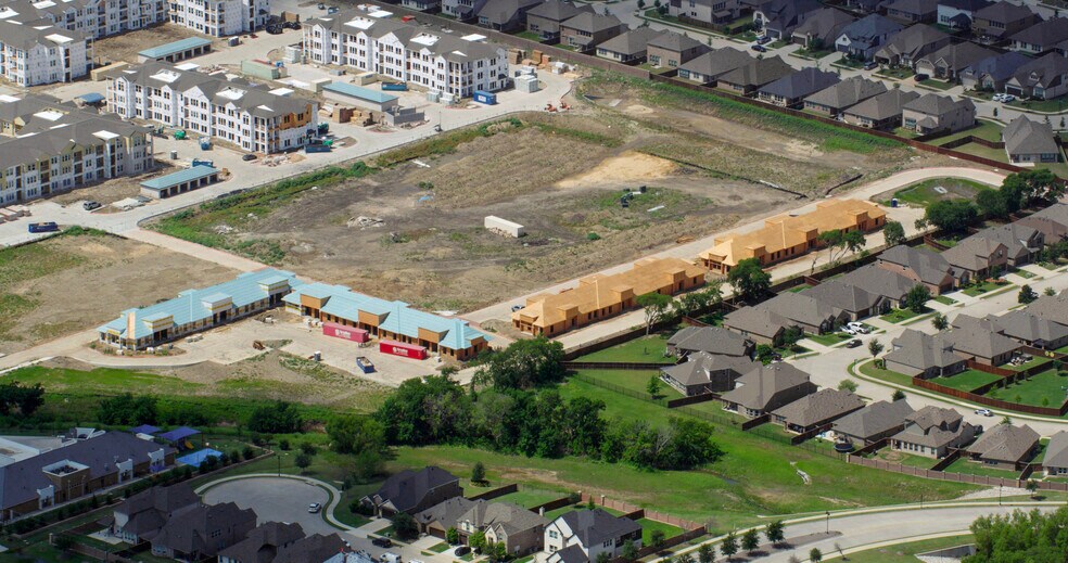 More Photos Of 3925 S Preston Rd, Celina Unknown For Lease