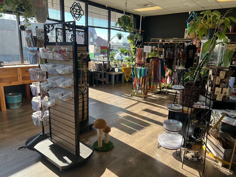 More Photos Of 1510 N Argonne Rd, Spokane Valley Freestanding For Lease