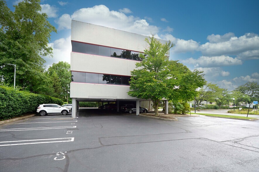 More Photos Of 16 Arcadian Way, Paramus Office For Lease