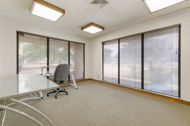 More Photos Of 1719 E 71st St, Tulsa Office Residential For Sale