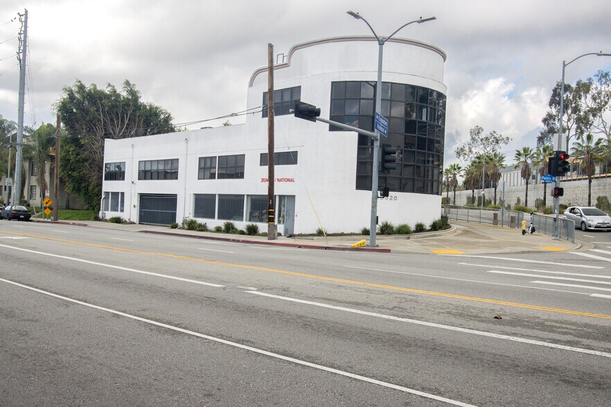 More Photos Of 10020 National Blvd, Los Angeles Loft Creative Space For Sale