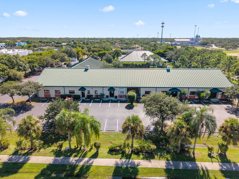 Primary Photo Of 13861 Plantation Rd, Fort Myers Office For Sale