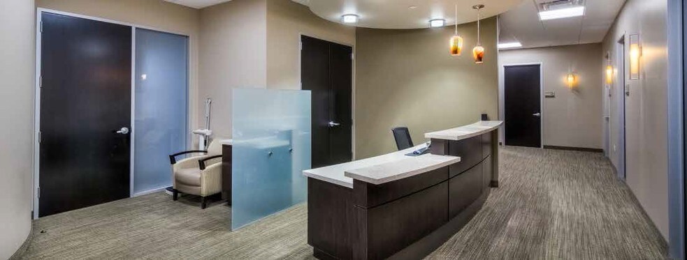 More Photos Of 5700 W Chandler Blvd, Chandler Coworking Space