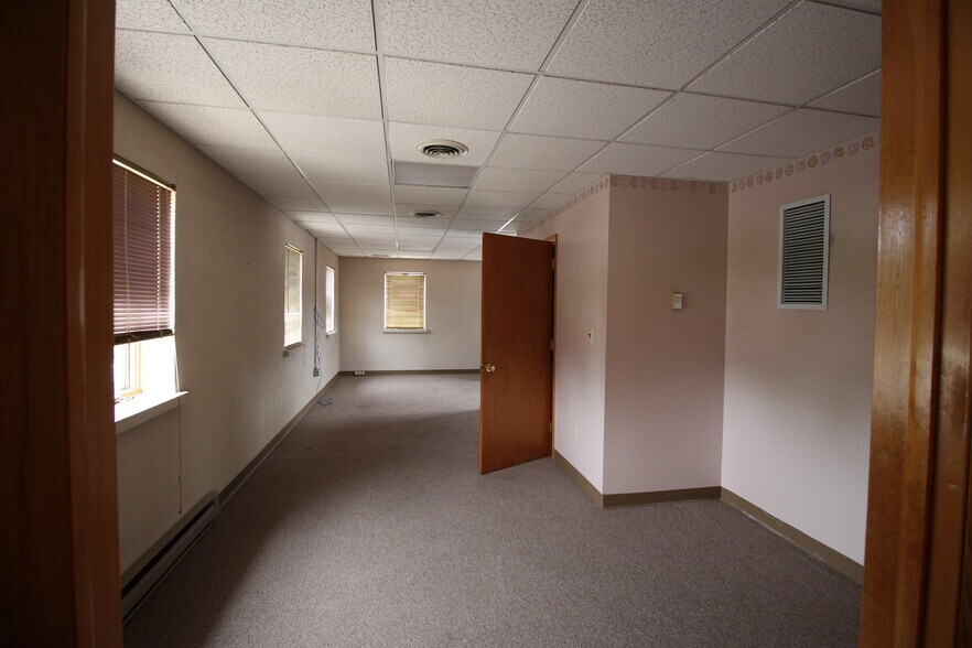 More Photos Of 204 8th st, Lehighton Medical For Sale