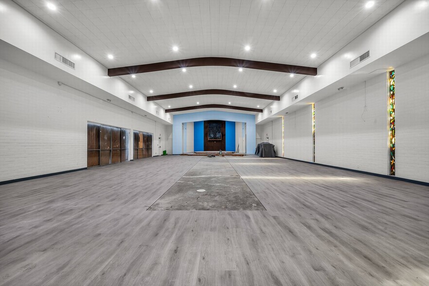 More Photos Of 7707 Florence Ave, Downey Religious Facility For Sale