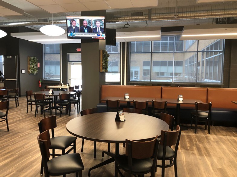 More Photos Of 4455 Genesee St, Cheektowaga Office For Lease