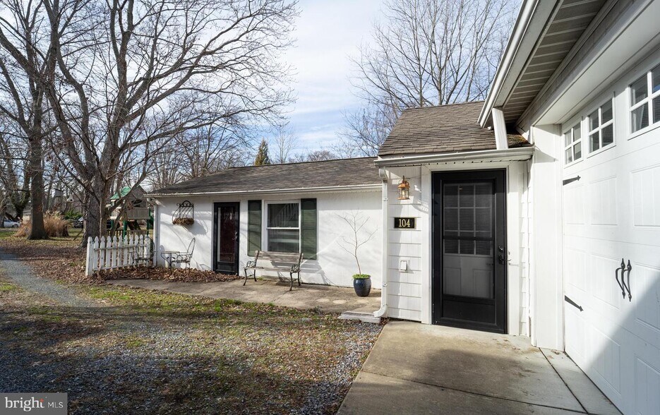 Primary Photo Of 405 Winchester Creek Rd, Grasonville Warehouse For Lease