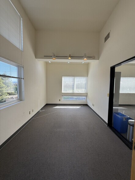 More Photos Of 1111 Triton Dr, Foster City Office For Lease