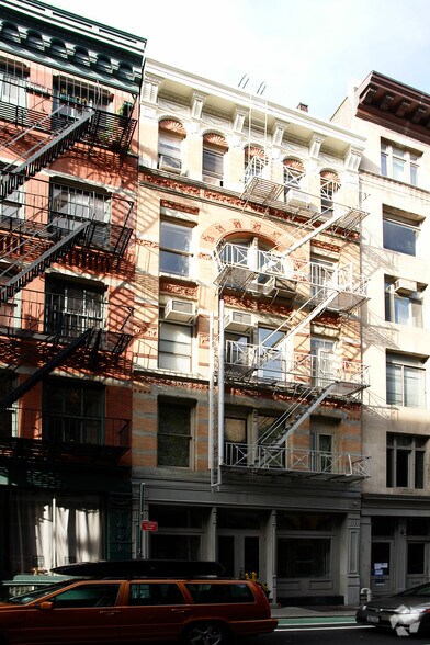 More Photos Of 79 Grand St, New York Apartments For Lease