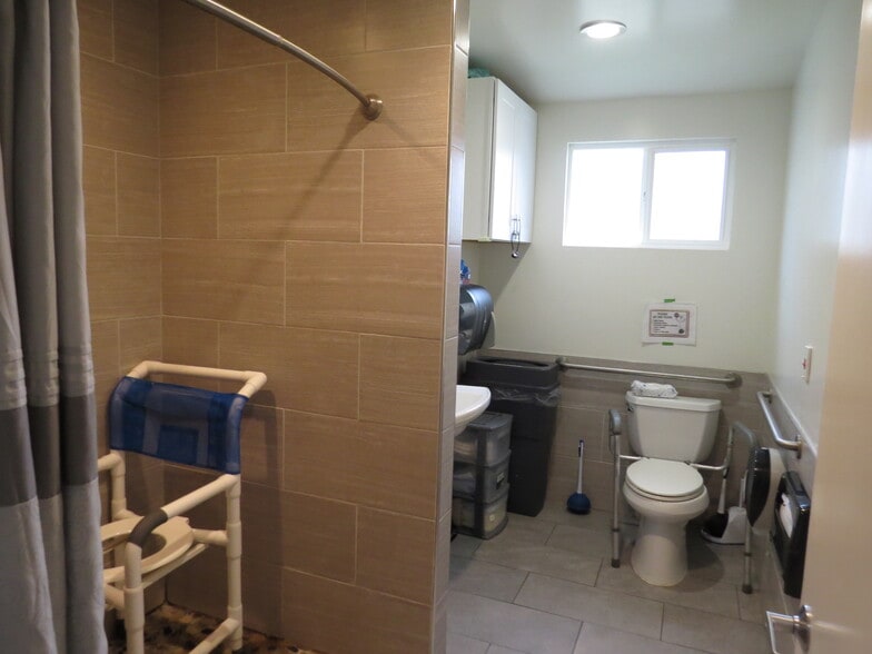 More Photos Of 301 N Montgomery St, Ojai Skilled Nursing Facility For Sale
