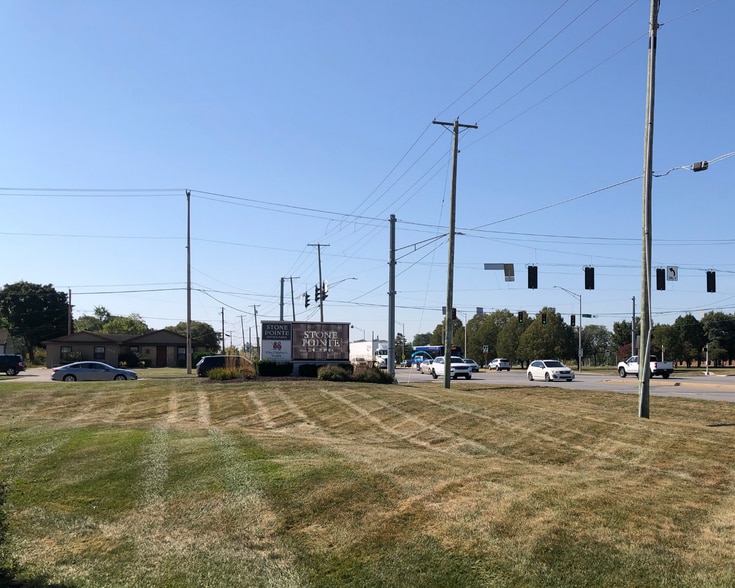 More Photos Of 415 E Cook Rd, Fort Wayne Office For Lease