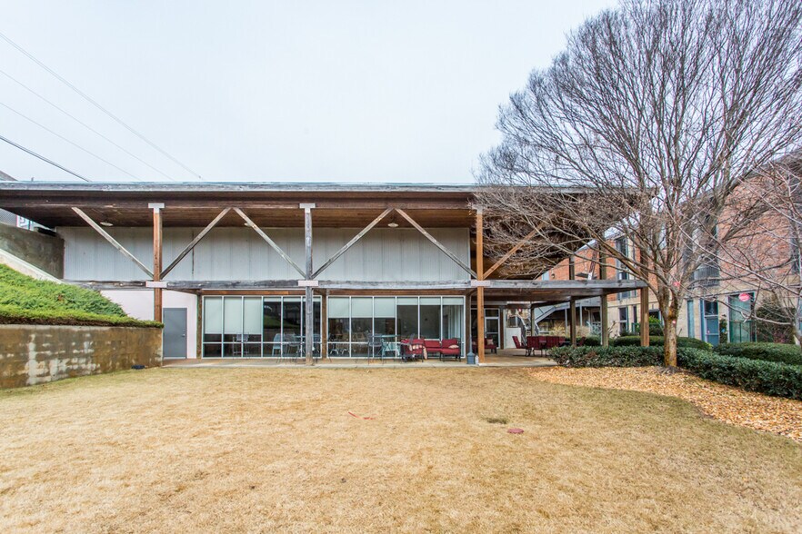 More Photos Of 659 Auburn Ave, Atlanta Loft Creative Space For Sale