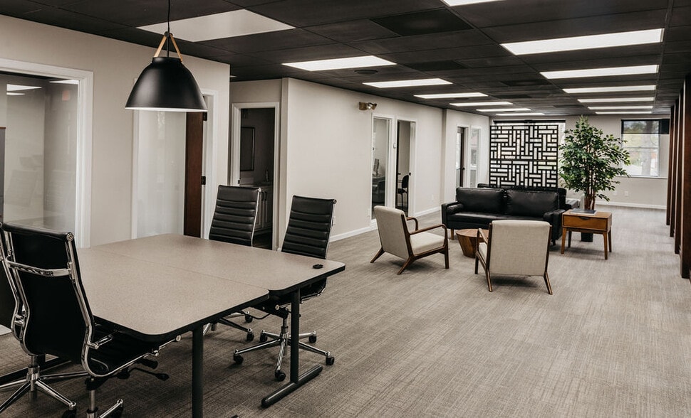 More Photos Of 2100 Church St, East Troy Office For Lease